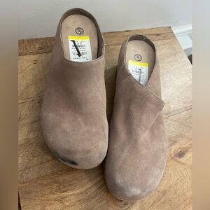 Franco Sarto Slip Resistant Bello Vito Sz 9.5 Women’s Clogs